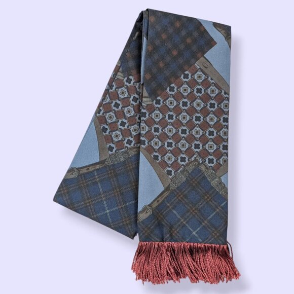 Vintage Thin Rectangular Fringe Scarf - Picture 4 of 4